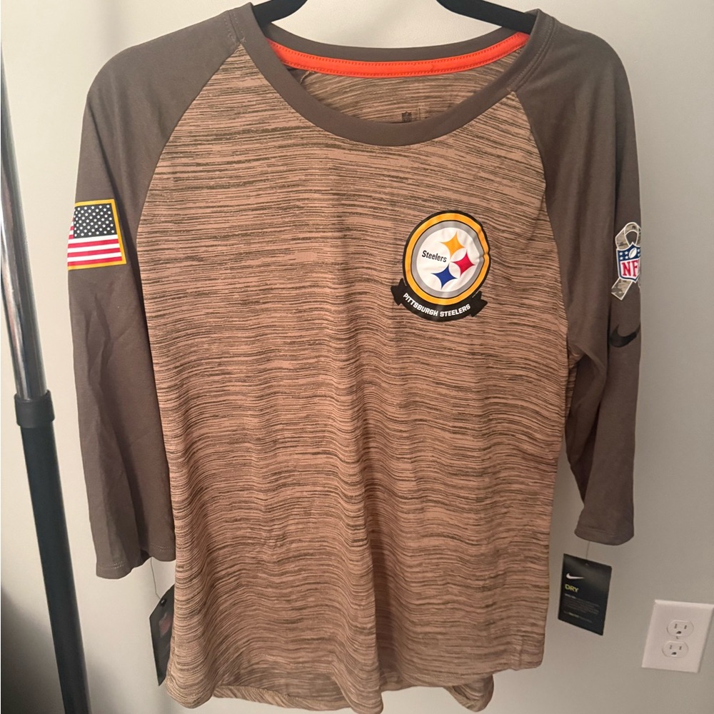 Nwt Pittsburgh Steelers Womens Large Dri Fit Raglan Shirt Salute to Service